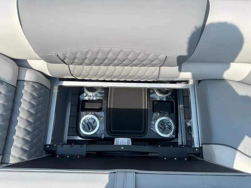 Slide: The Image of Avalon Catalina Quad Lounge Shift - 23' 2025 - 13