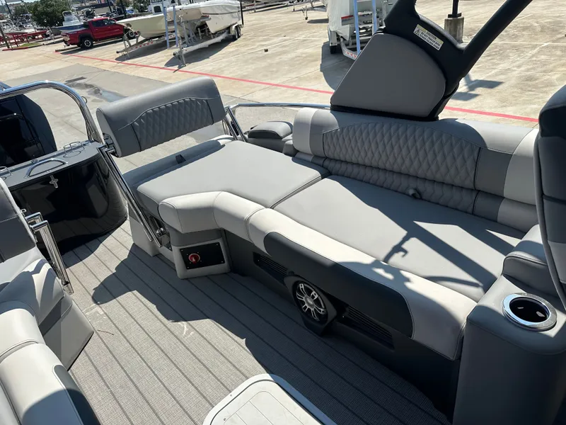 Slide: The Image of Avalon CAT QLSWA25T 2025 - 15