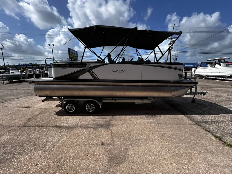 Slide: The Image of Avalon LSZ Quad Lounge - 23' 2025 - 7