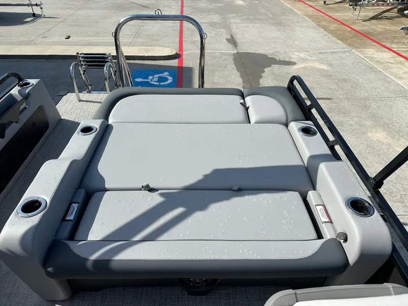 Slide: The Image of Avalon LSZ VRB23T 2025 - 31