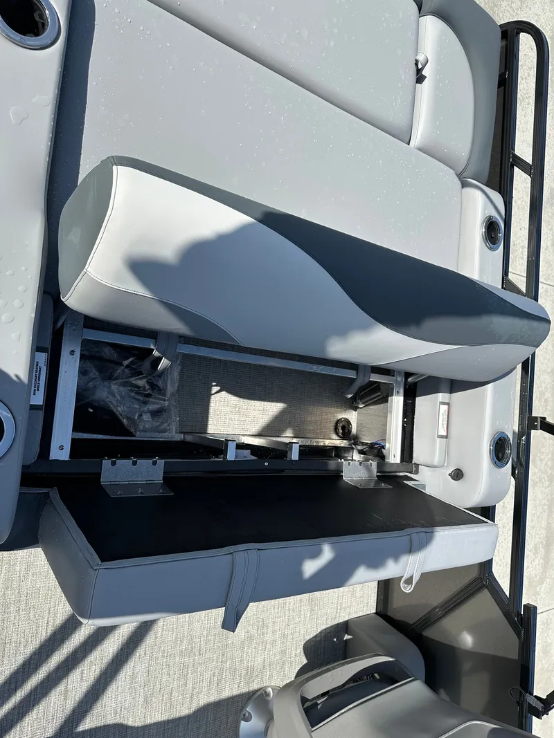 Slide: The Image of Avalon LSZ VRB23T 2025 - 39