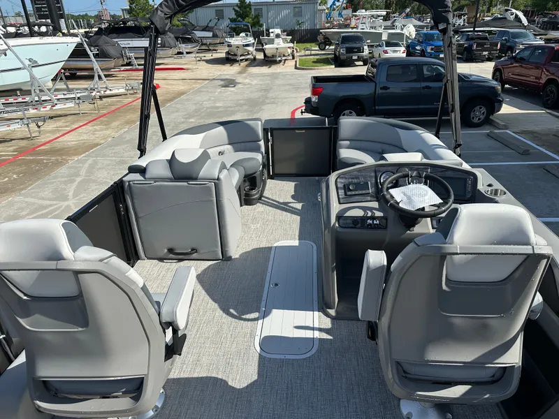 Slide: The Image of Avalon LSZ VRB23T 2025 - 42