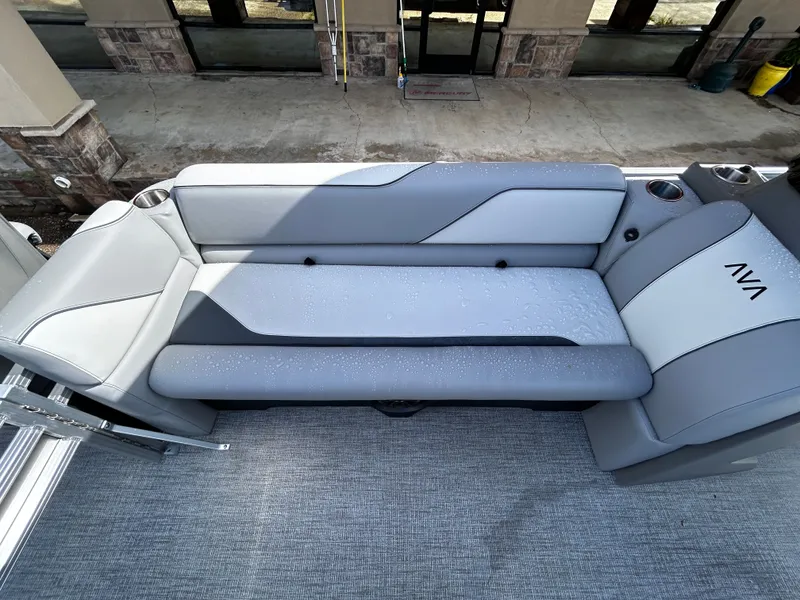 Slide: The Image of Avalon Venture Fish N Cruise - 23' 2025 - 12