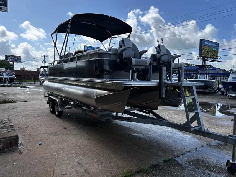 Slide: The Image of Avalon Venture Fish N Cruise - 23' 2025 - 6