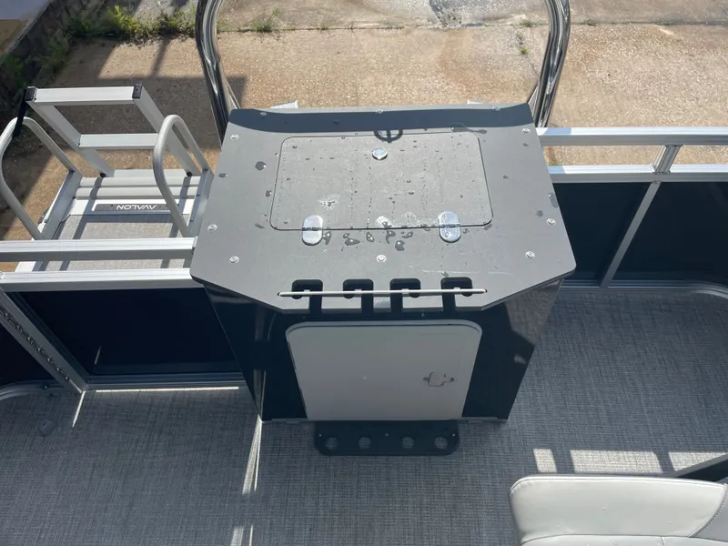 Slide: The Image of Avalon Venture Fish N Cruise - 23' 2025 - 21