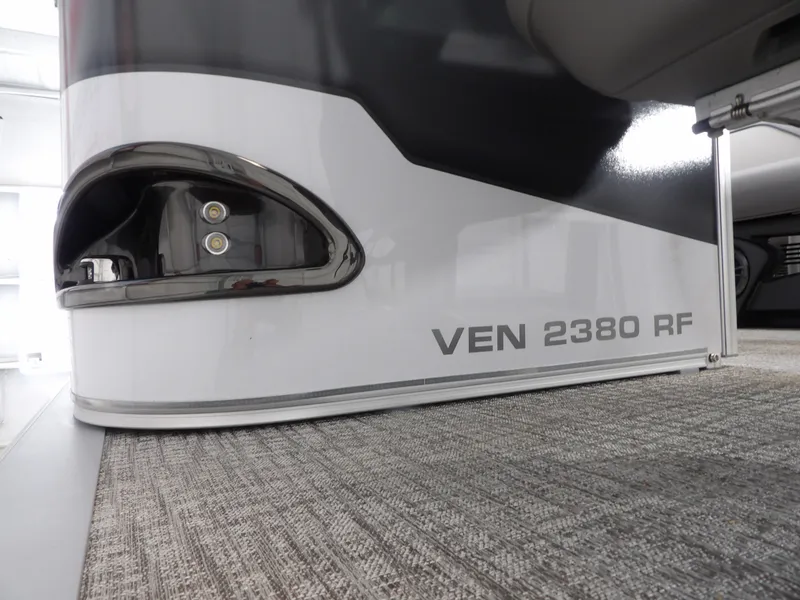 Slide: The Image of Avalon VNT FNC23T 2025 - 25