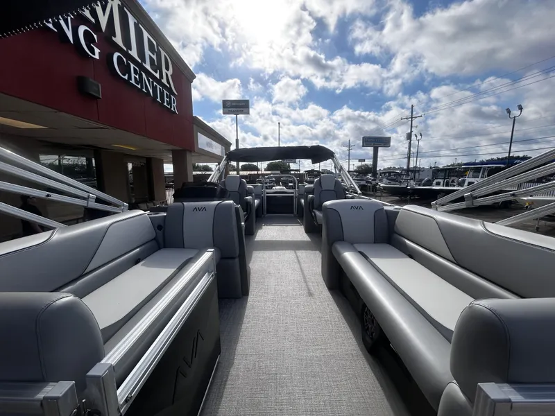 Slide: The Image of Avalon Venture Quad Lounge - 21' 2025 - 11