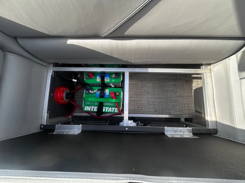 Slide: The Image of Avalon Venture Quad Lounge - 21' 2025 - 25