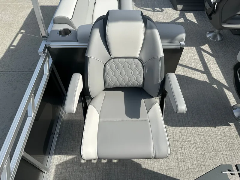 Slide: The Image of Avalon VNT RF21T 2026 - 31