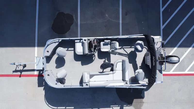 Slide: The Image of Avalon Venture 85 Rear Fish - 21' 2025 - 18