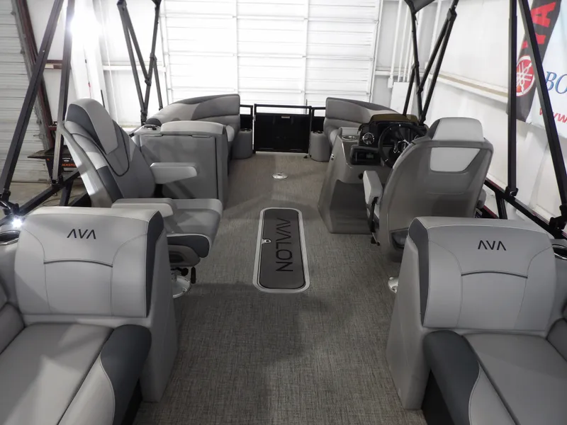 Slide: The Image of Avalon VNT85 QL23T 2025 - 22