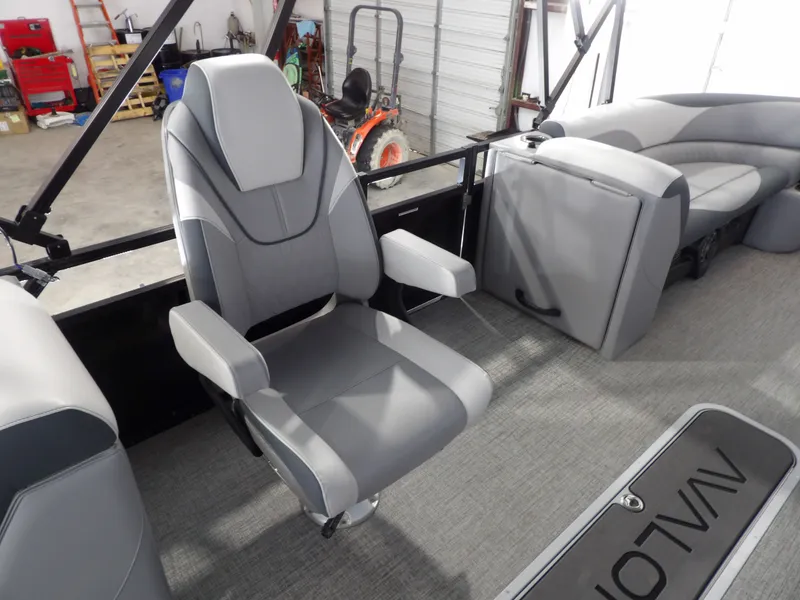 Slide: The Image of Avalon VNT85 QL23T 2025 - 27