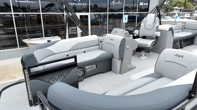 Slide: The Image of Avalon Venture 85 Quad Lounge - 23' 2025 - 14