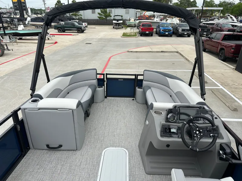 Slide: The Image of Avalon Venture 85 Quad Lounge - 23' 2025 - 17