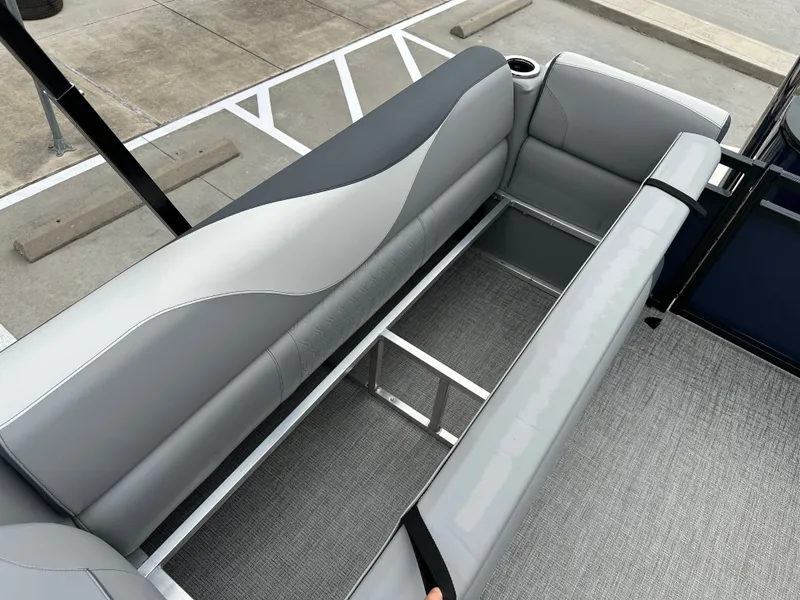 Slide: The Image of Avalon Venture 85 Quad Lounge - 23' 2025 - 26