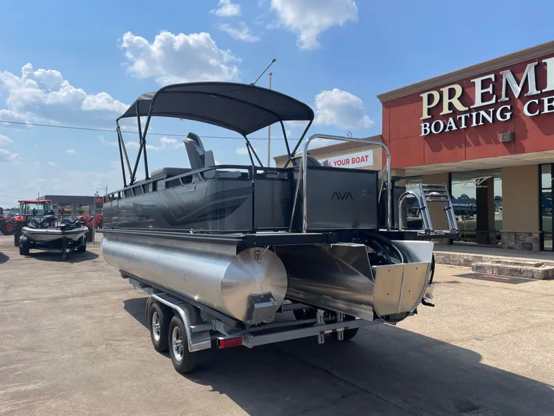 Slide: The Image of Avalon Venture 85 Rear Fish - 23' 2025 - 8