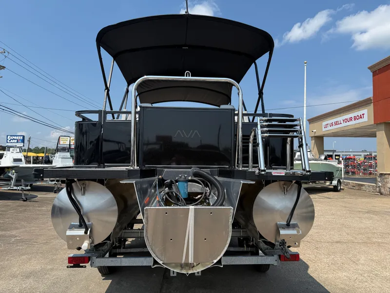 Slide: The Image of Avalon Venture 85 Rear Fish - 23' 2025 - 9