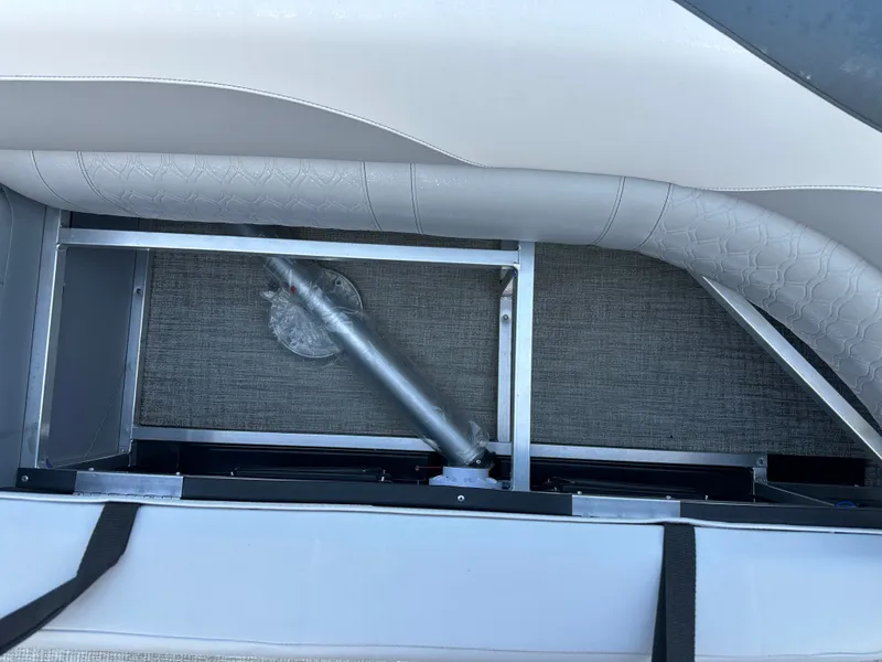 Slide: The Image of Avalon VNT85 VRB23T 2025 - 15