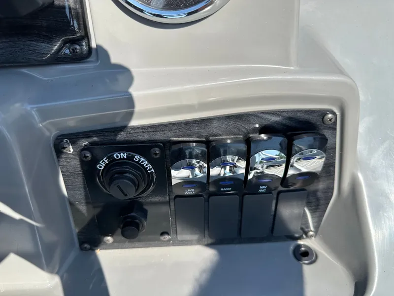 Slide: The Image of Avalon VTX QF19 2025 - 22