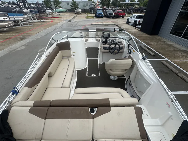 Slide: The Image of Bayliner 215 Deck Boat 2014 - 3