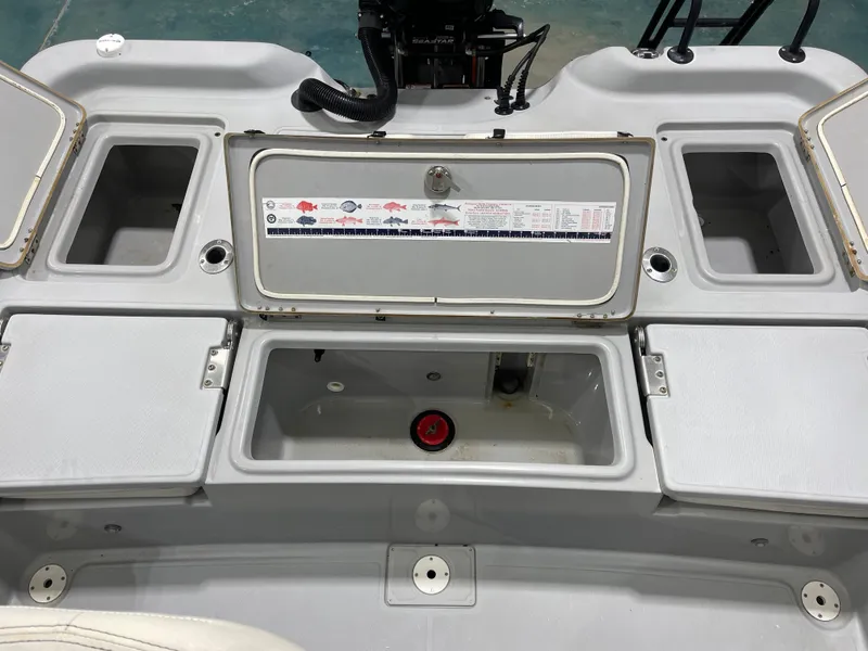 Slide: The Image of Blue Wave 2400 Pure Bay 2020 - 26