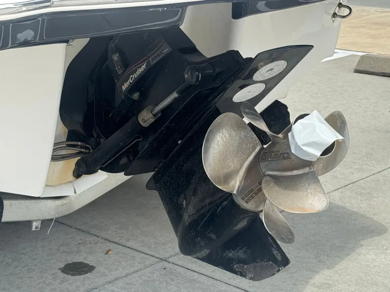 Slide: The Image of Chaparral 246 SSi 2012 - 19