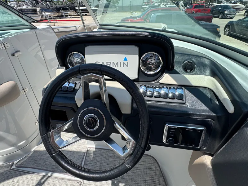 Slide: The Image of Crownline Boats 265 SS 2020 - 29