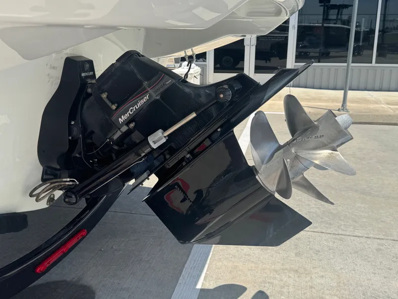 Slide: The Image of Crownline Boats 265 SS 2020 - 8