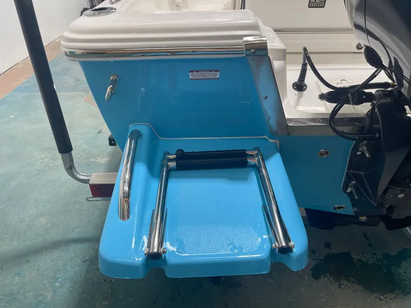 Slide: The Image of Key West 1720 Center Console 2025 - 10