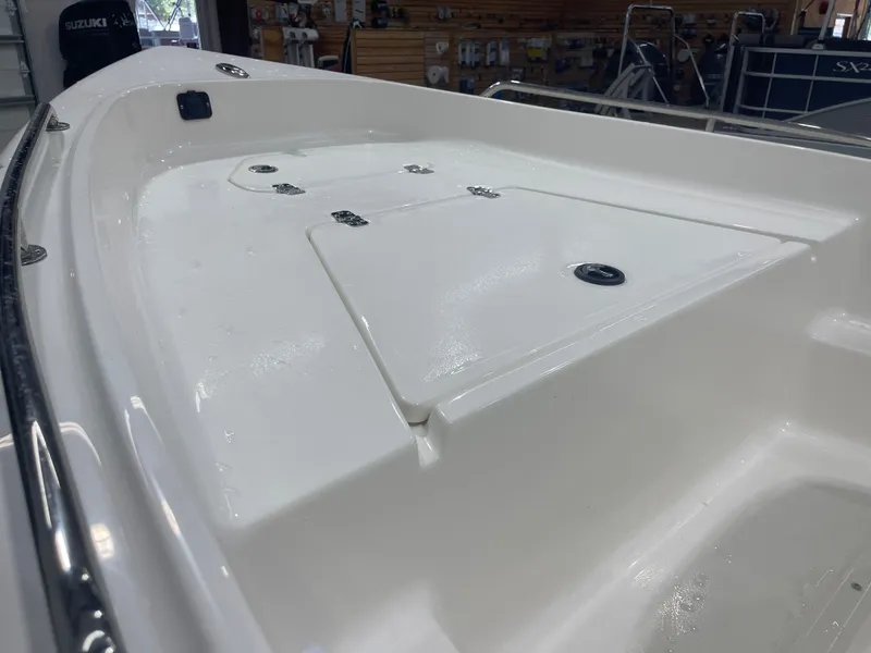 Slide: The Image of Key West 1720 Center Console 2025 - 29