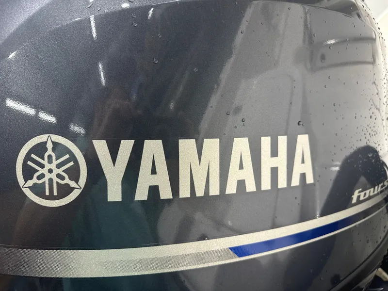 Slide: The Image of Key West 1720 Center Console 2025 - 11