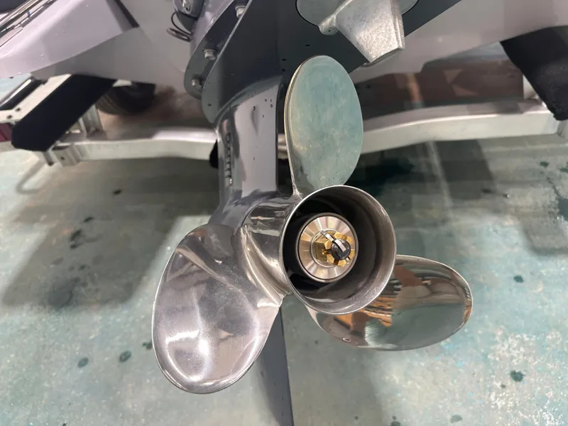 Slide: The Image of Key West 1720 Center Console 2025 - 12