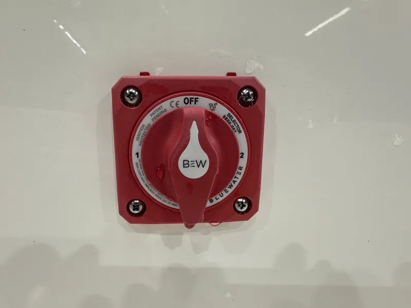 Slide: The Image of Key West 1720 Center Console 2025 - 17