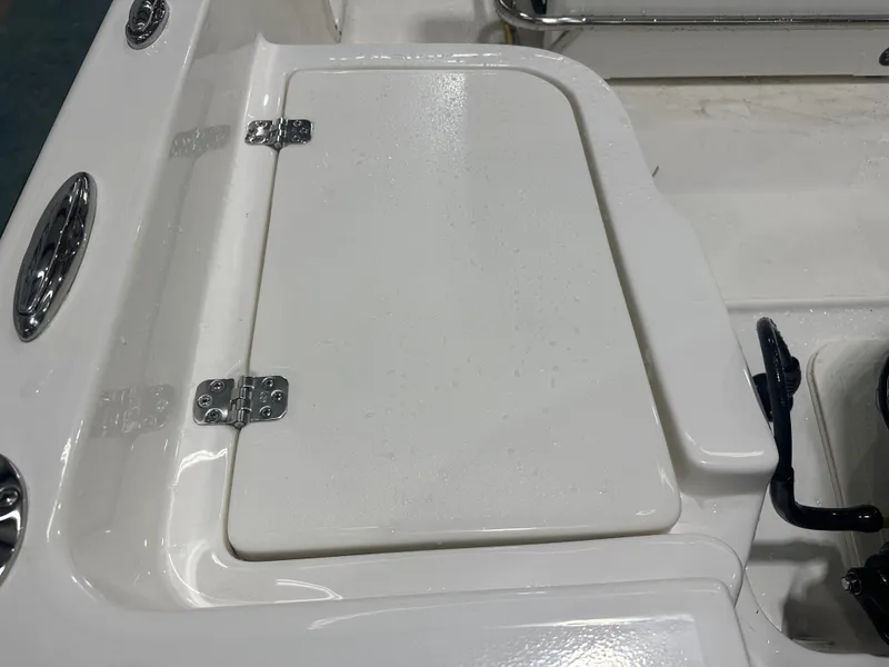 Slide: The Image of Key West 1720 Center Console 2025 - 20