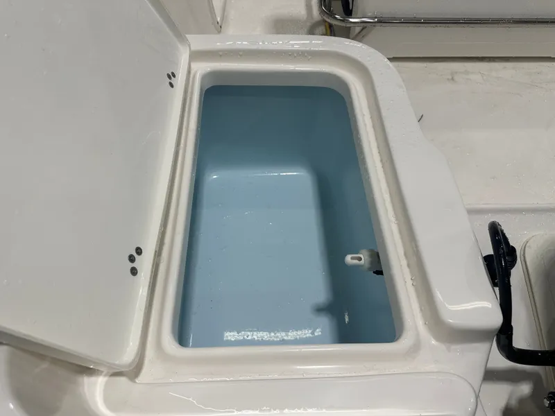 Slide: The Image of Key West 1720 Center Console 2025 - 21