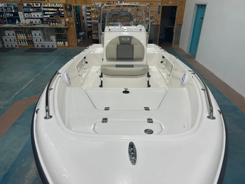 Slide: The Image of Key West 1720 Center Console 2025 - 34