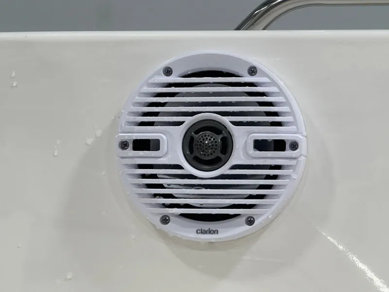 Slide: The Image of Key West 1720 Center Console 2025 - 40