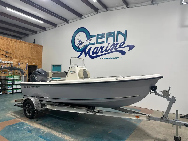 Slide: The Image of Key West 1720 Center Console 2025 - 6