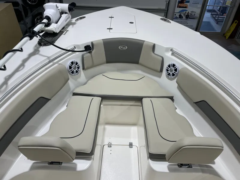 Slide: The Image of Key West 260 Center Console 2025 - 16