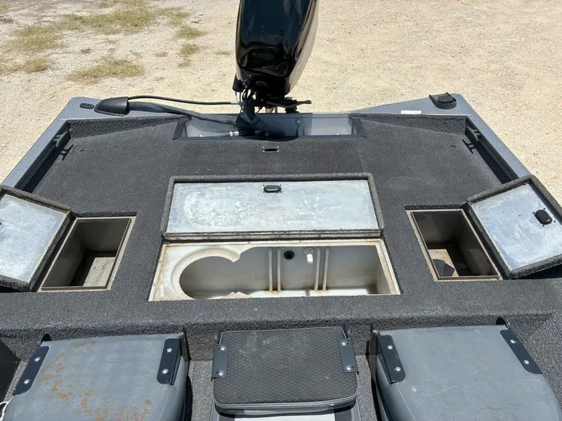 Slide: The Image of Lowe Stinger 175 2019 - 23