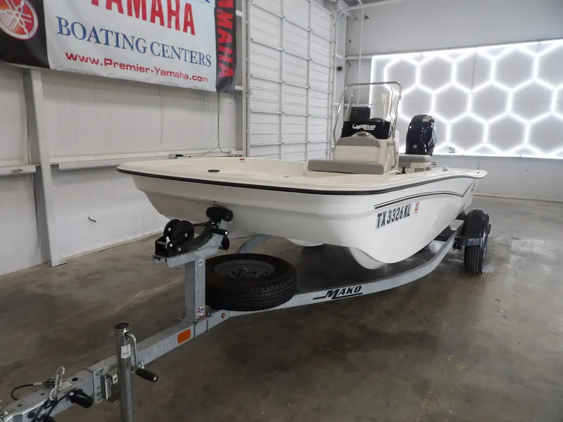 Slide: The Image of Mako Pro Skiff 15 CC 2022 - 7