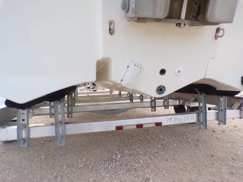 Slide: The Image of Mako Pro Skiff 19 CC 2017 - 11