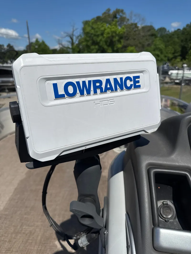 Slide: The Image of Ranger RP200 2019 - 9