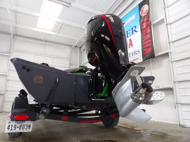 Slide: The Image of Ranger Boats RT188C 2023 - 8