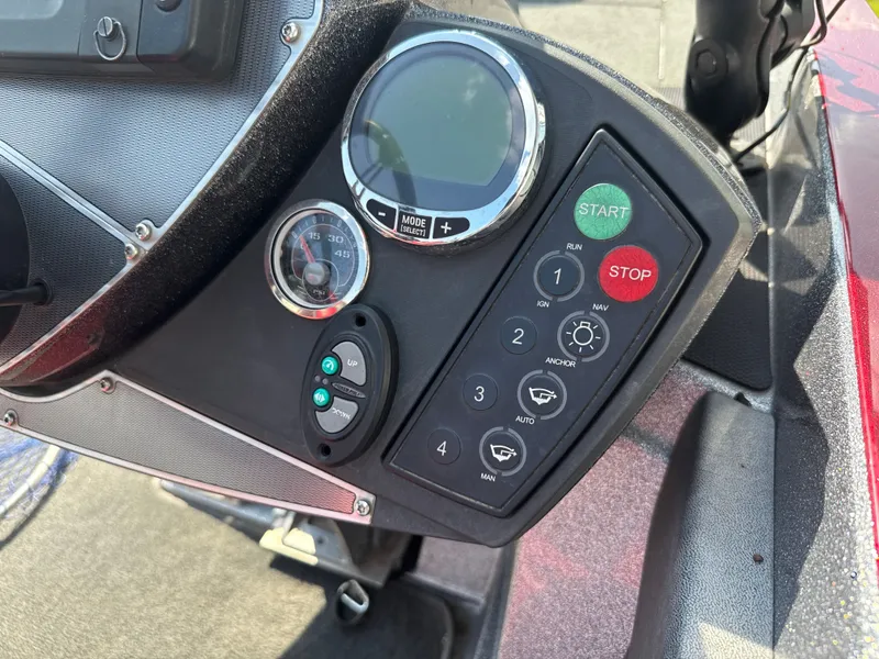 Slide: The Image of Ranger Z520 Comanche 2013 - 11