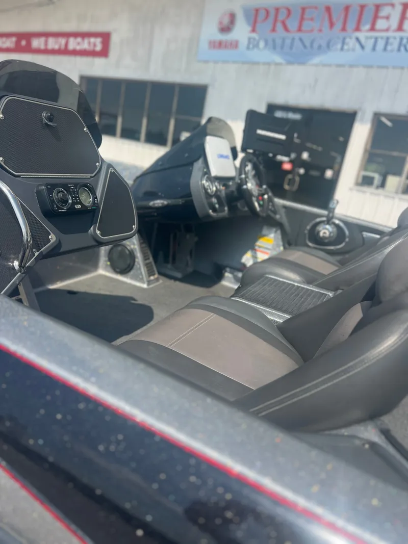 Slide: The Image of Ranger Z521 2013 - 6