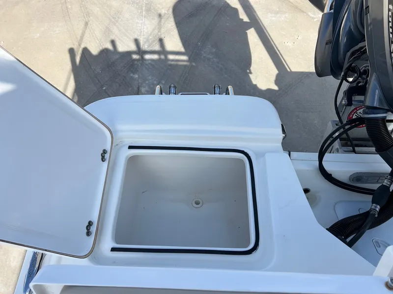 Slide: The Image of Sea Fox 240 Viper 2018 - 42