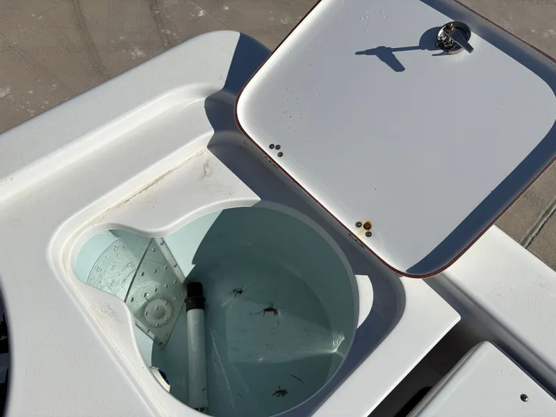 Slide: The Image of Sea Pro 228 2020 - 17