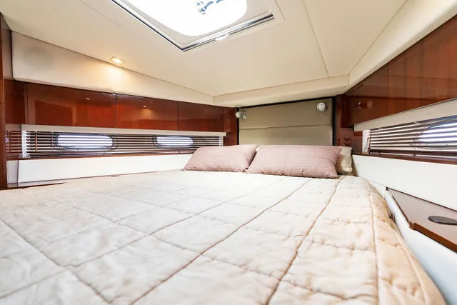 Slide: The Image of Sea Ray 185 Sport 2011 - 44
