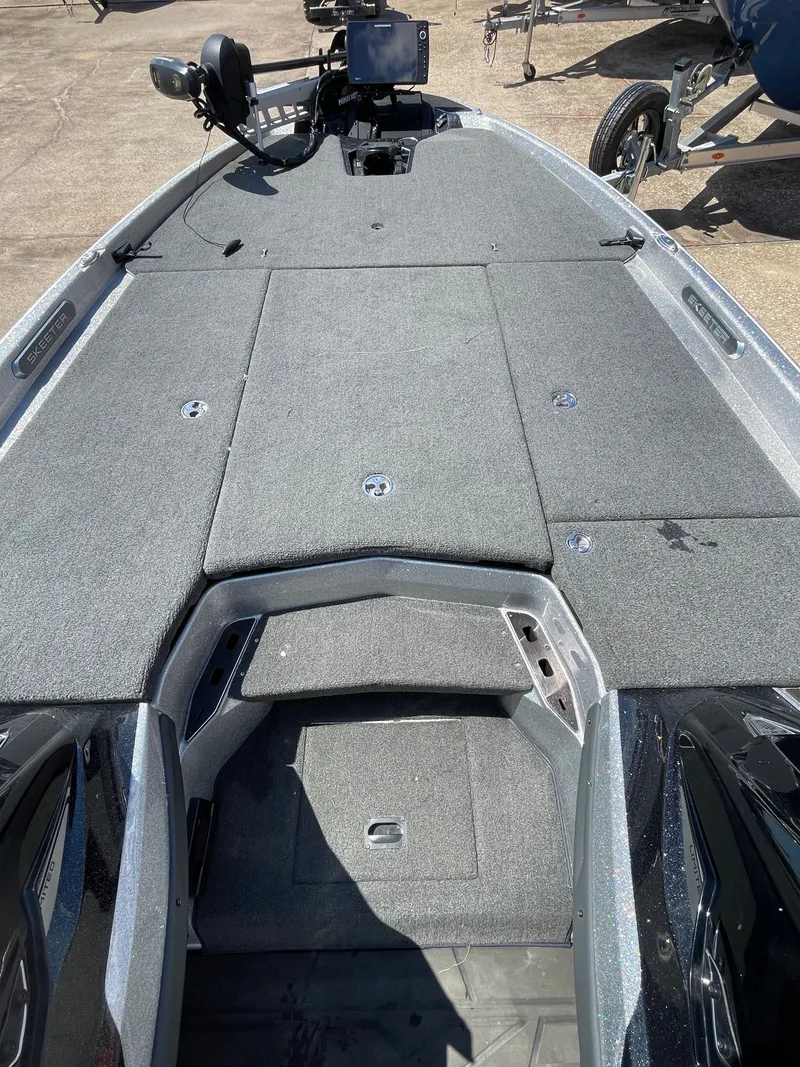 Slide: The Image of Skeeter ZXR21 2023 - 21